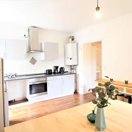 Lejlighed Zentral Wohnen - Inkl. Privatem Stellplatz