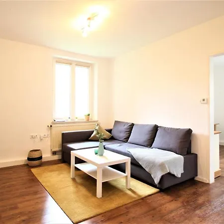 Zentral Wohnen - Inkl. Privatem Stellplatz * Wurzburg